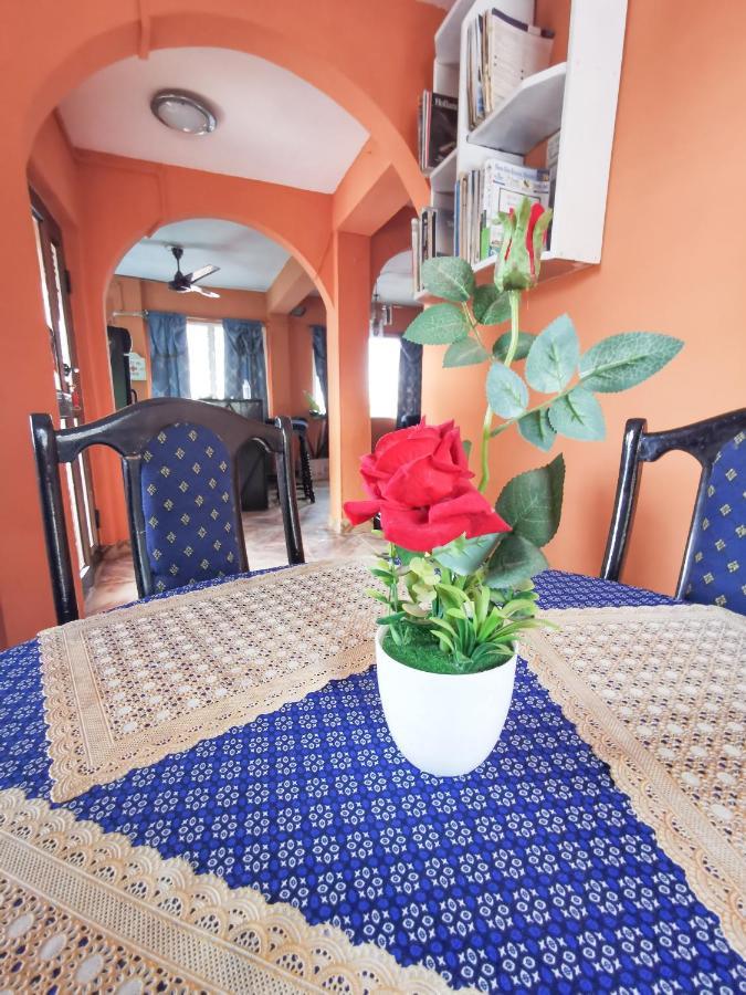 To Be Hotel Кумасі Екстер'єр фото