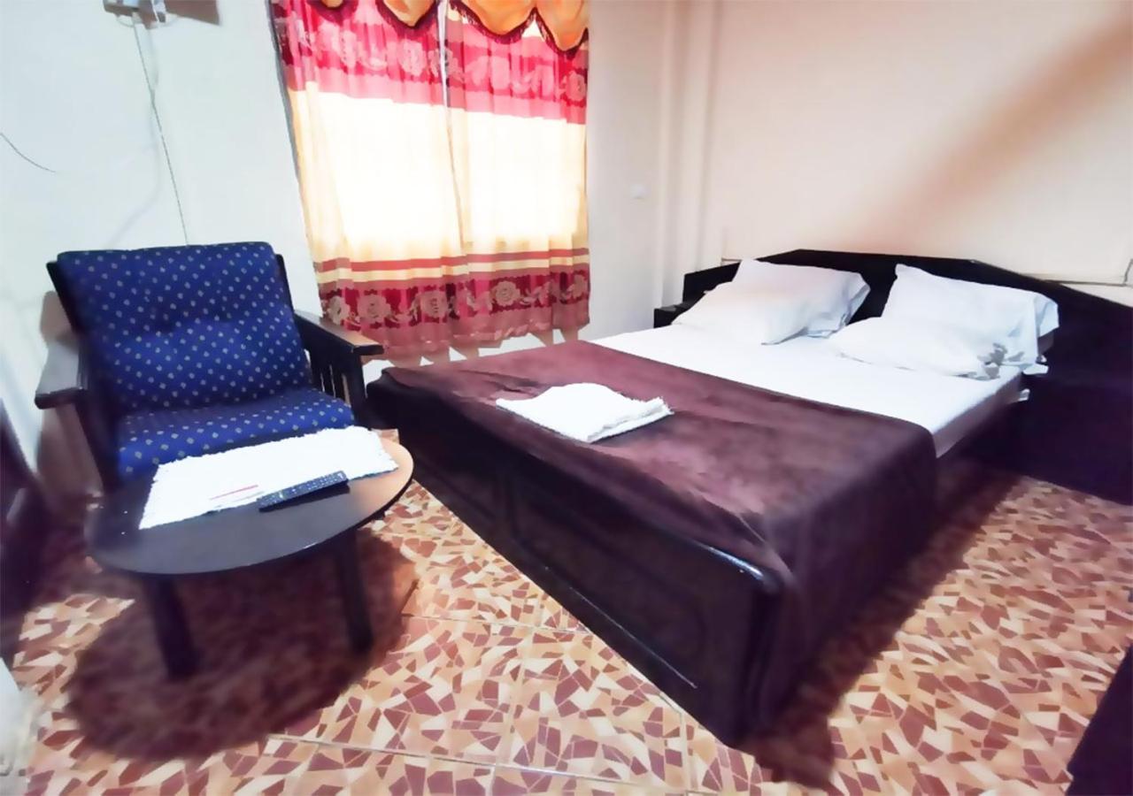To Be Hotel Кумасі Екстер'єр фото