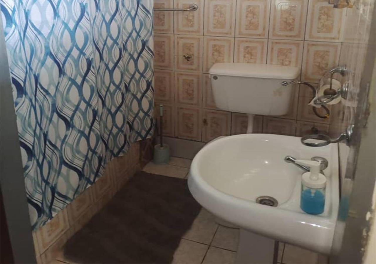 To Be Hotel Кумасі Екстер'єр фото